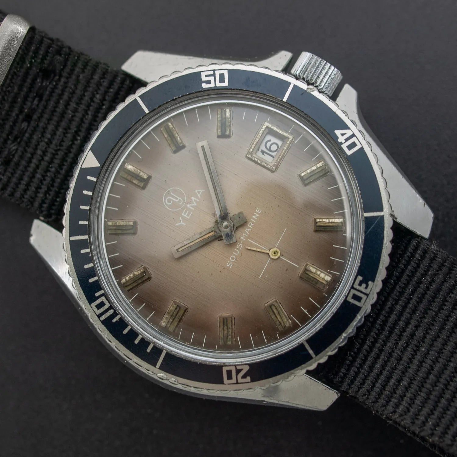 Yema Sous-Marine Diver – front view