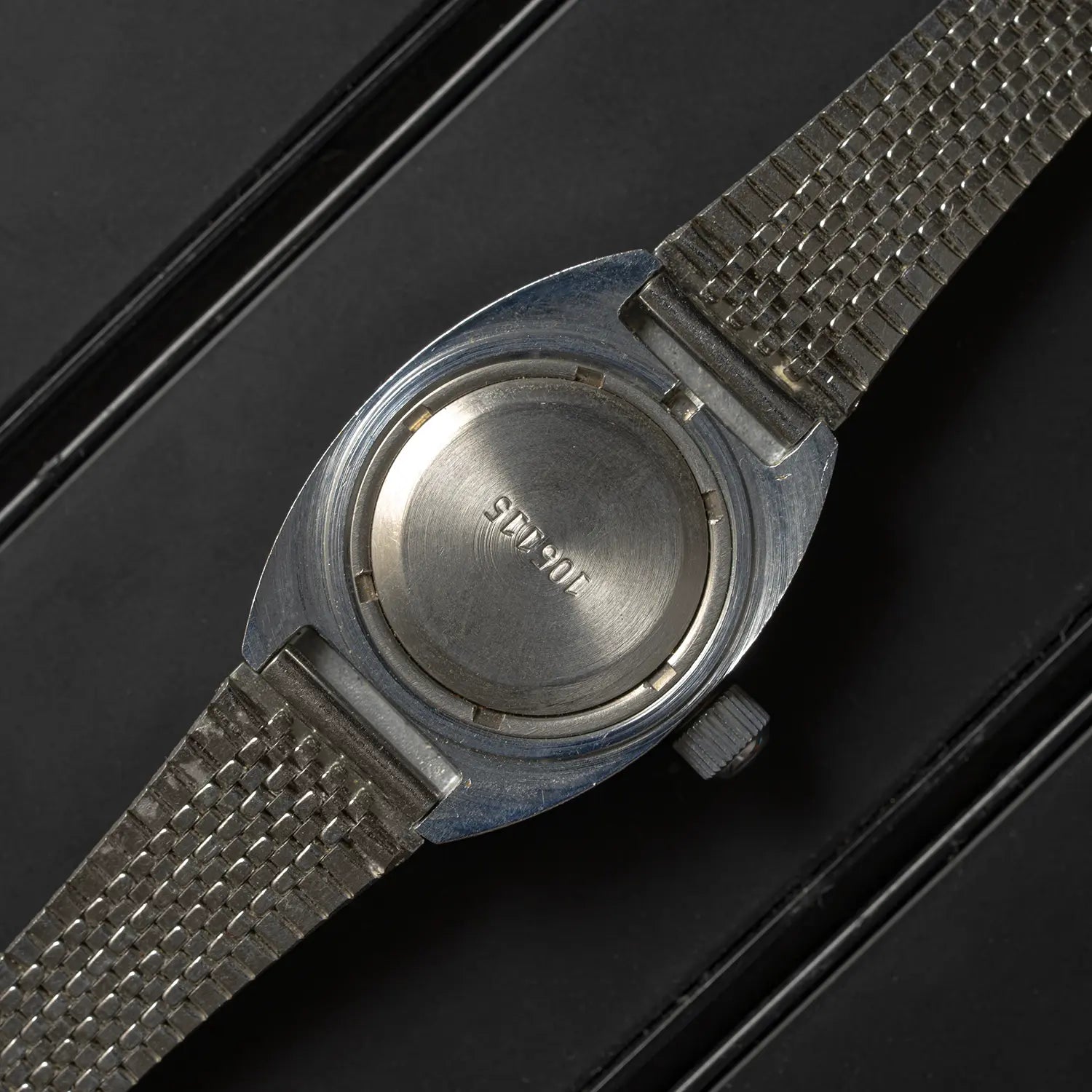 Zarya Women's Diving Watch, Cal. Z15098 caseback on black background