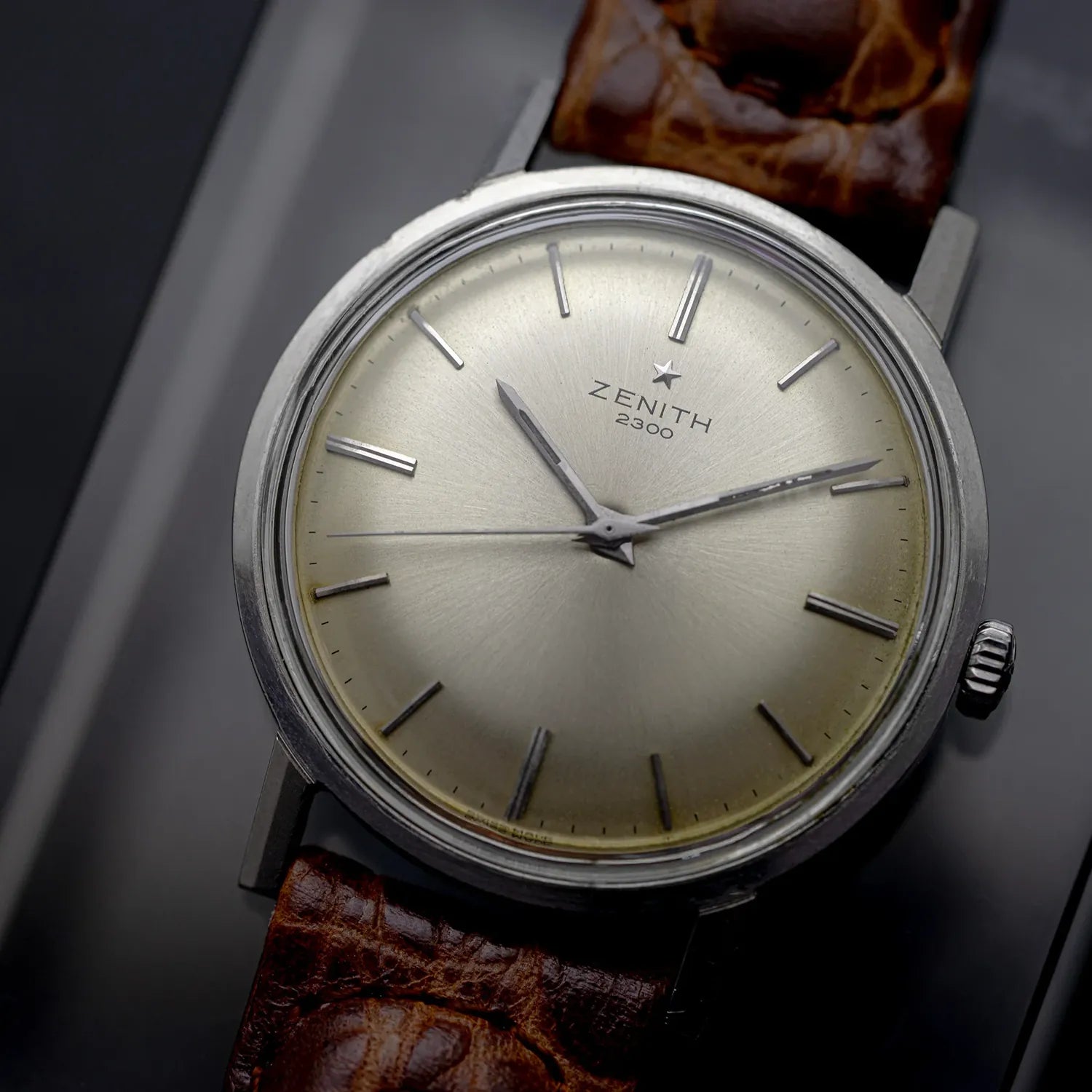 Zenith 2300 Cal. 2532 – side view