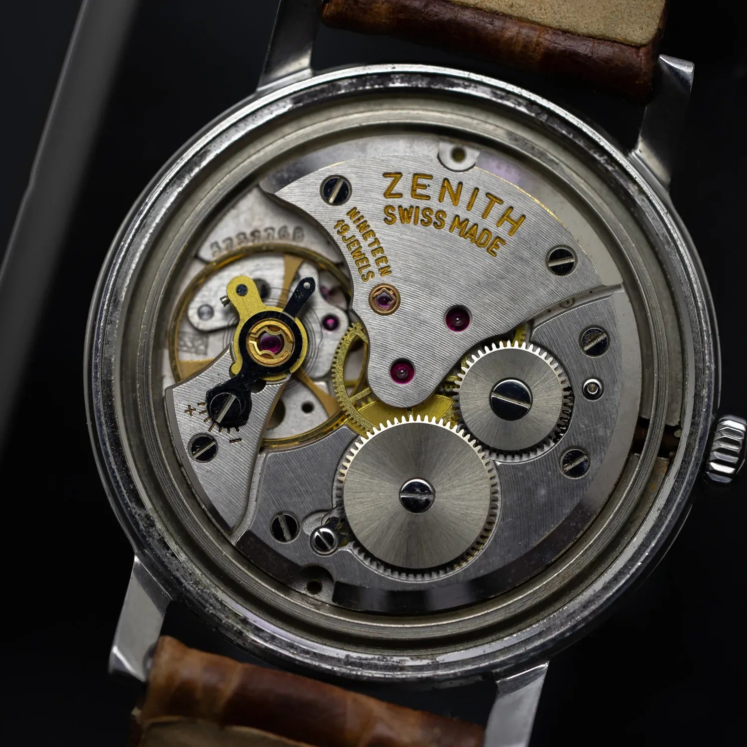 Zenith 2300 Cal. 2532 – back case