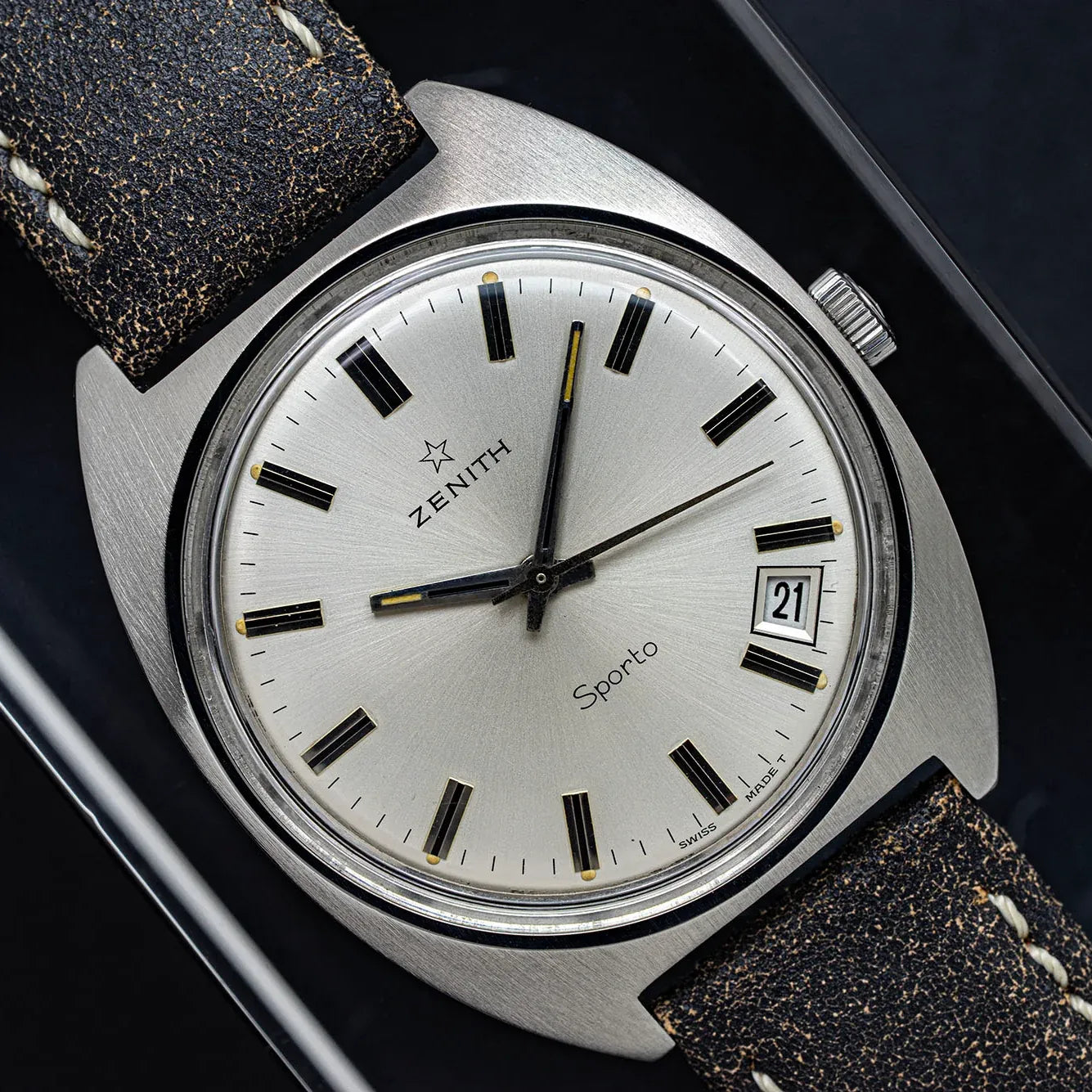 Zenith Sporto Cal. 2562 C – front view