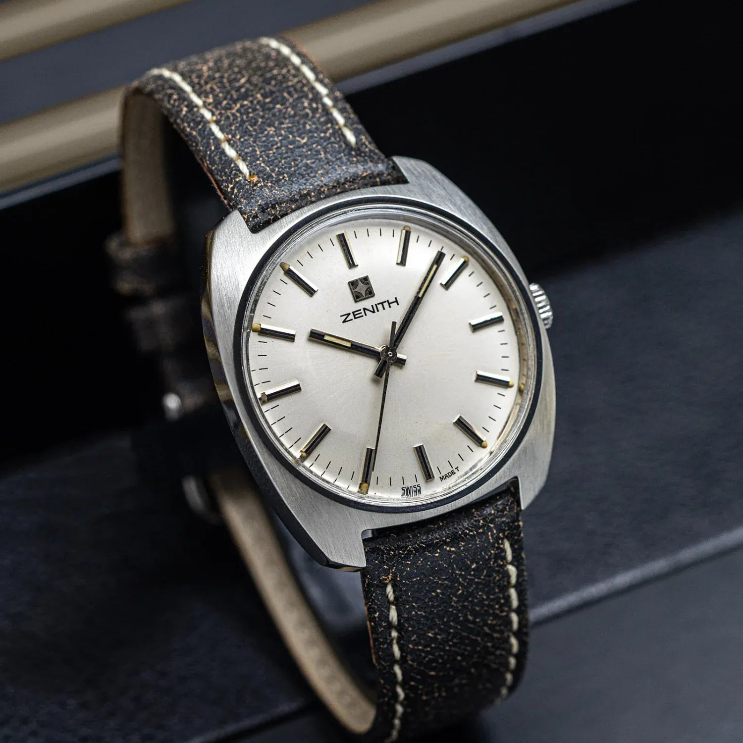 Zenith Vintage Men's Watch Ref. 01.1291.360, Cal. 2572 – side view