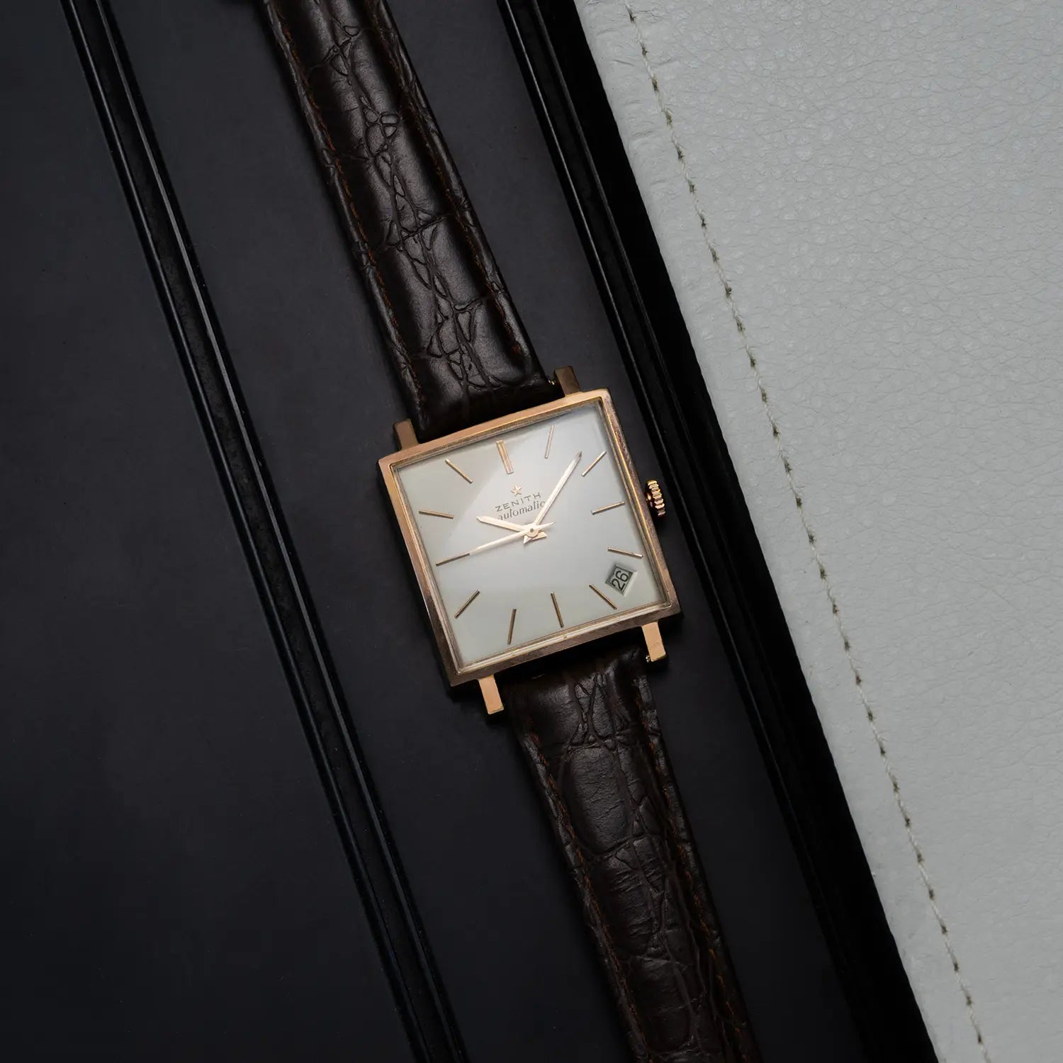 Zenith JFK Automatic 2532 PC top view