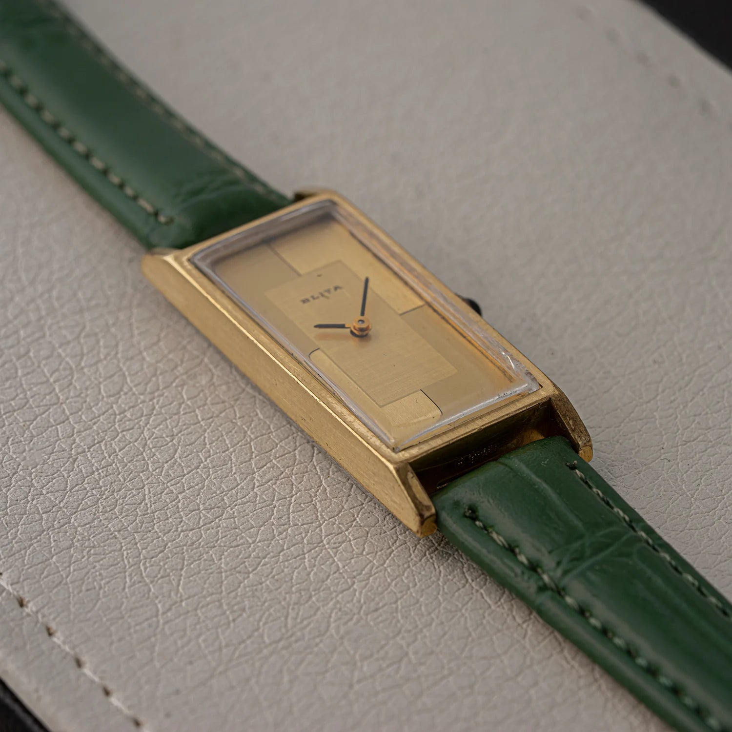 Blita, Cal. FHF 69-21, Unisex Manual Wind Vintage Watch, 1970 Case