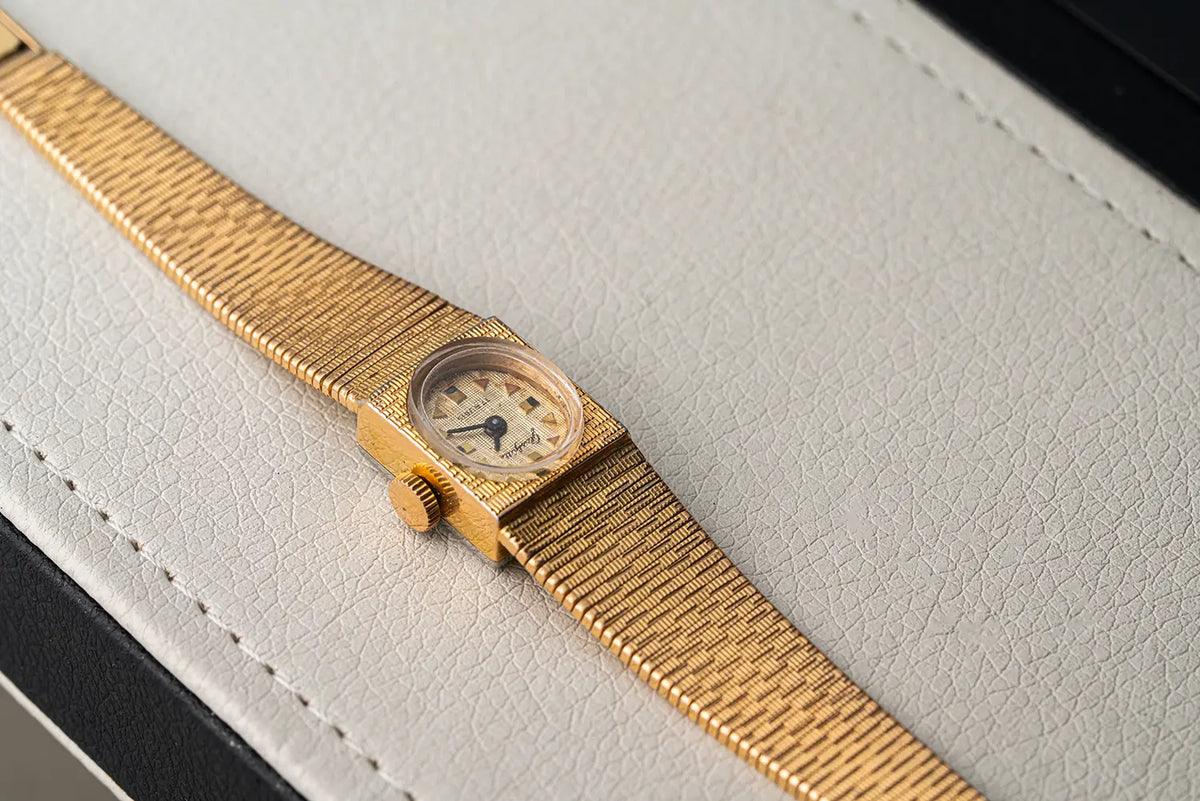 Glashutte, Cal. GUB 09-20, Women’s Manual Wind, 1972 Crown