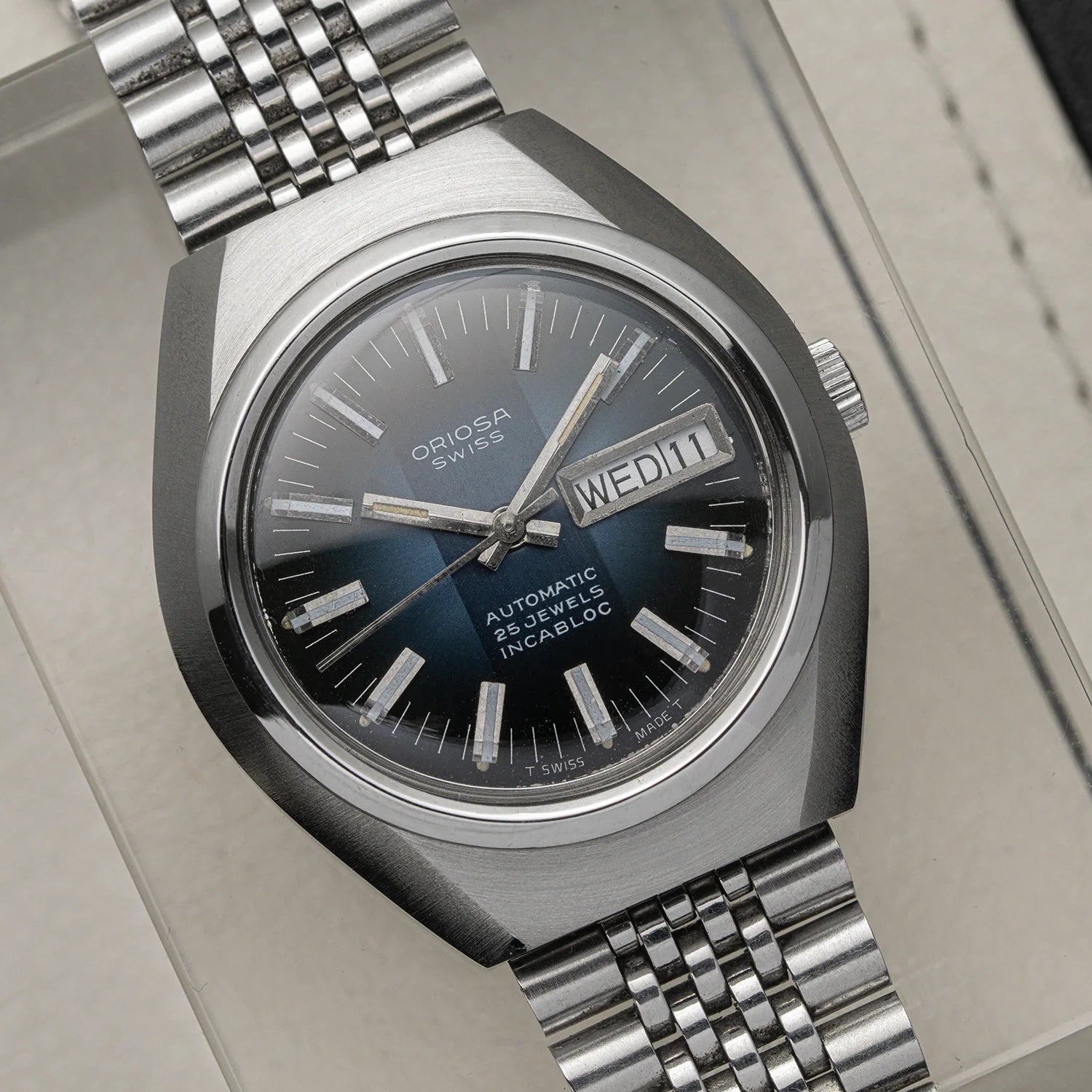 Oriosa, Ref. 2789W, Cal. ETA 2789, Men’s Automatic