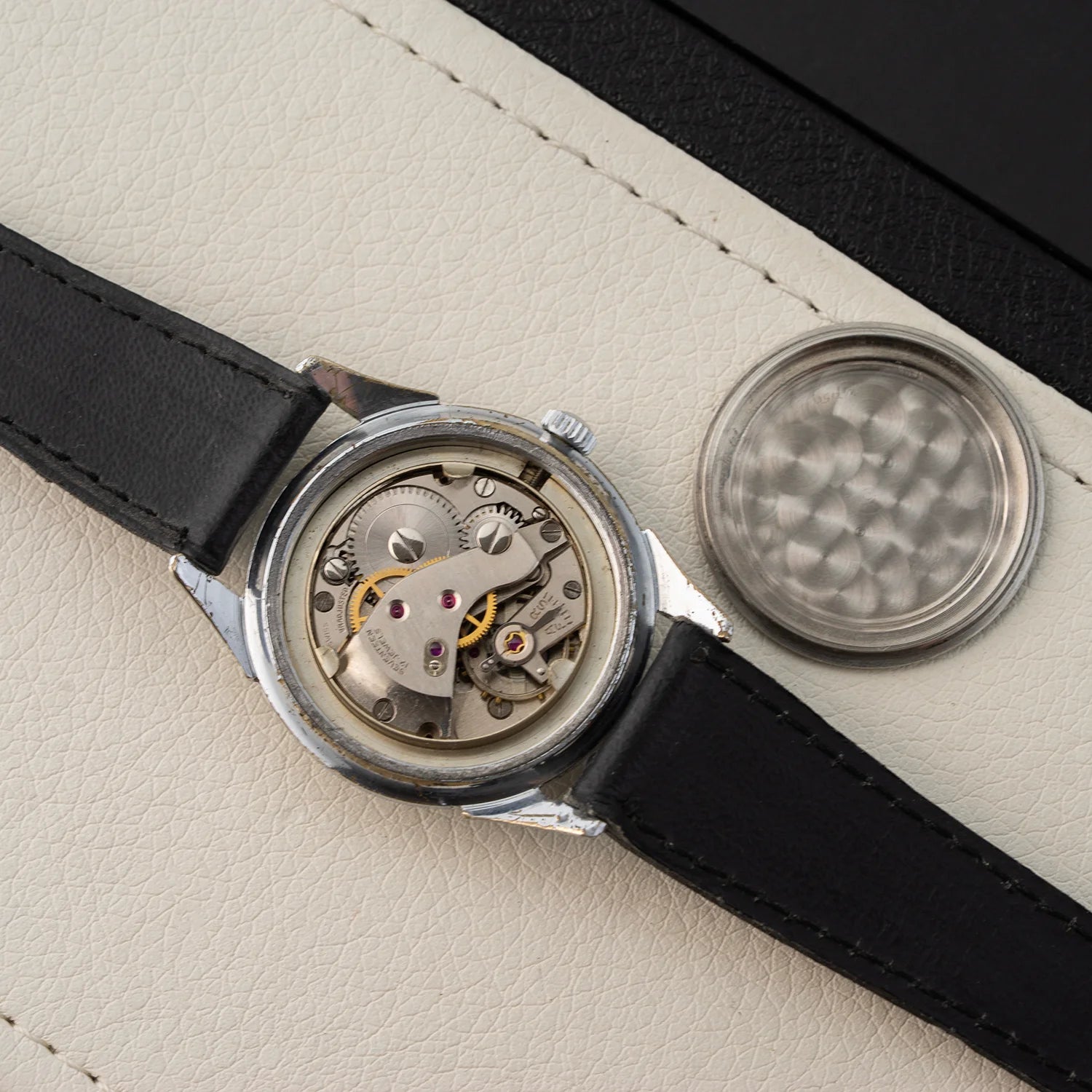 Rius Men’s Manual Wind Vintage Watch Movement